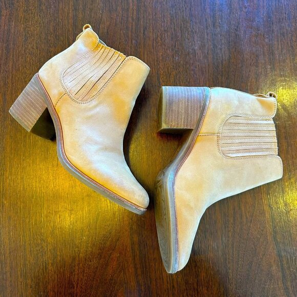 Sofft Tan Leather Chelsea Ankle Boots Block Heel Comfort Pull Tab Size 11 - Picture 4 of 8